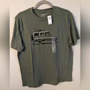 Old Navy graphic tee